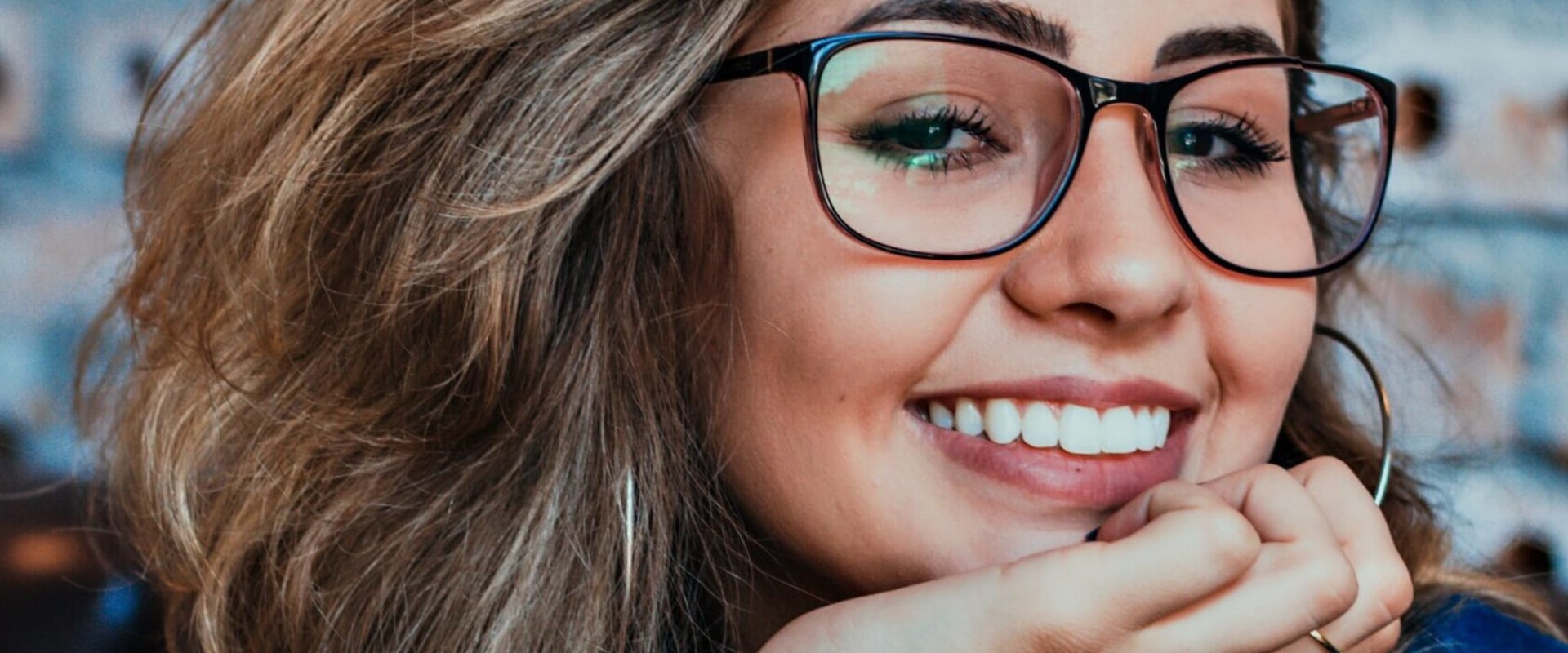 Types of Smile Makeovers: A Comprehensive Guide