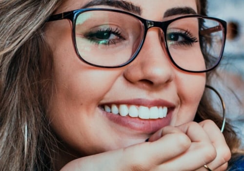 Types of Smile Makeovers: A Comprehensive Guide